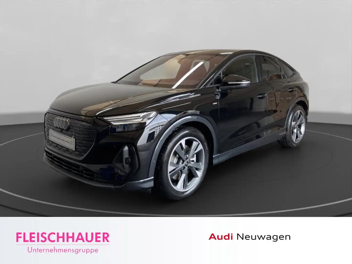 Audi Q4 e-tron Sportback 45 e-tron Schwarz - 1
