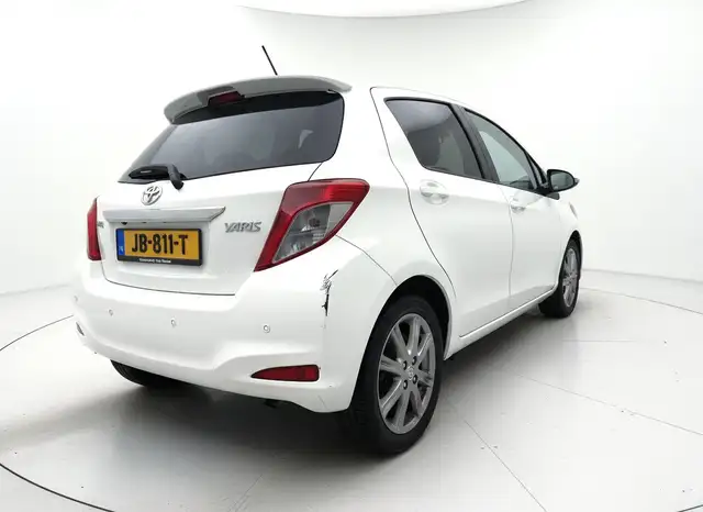 Toyota Yaris view 5