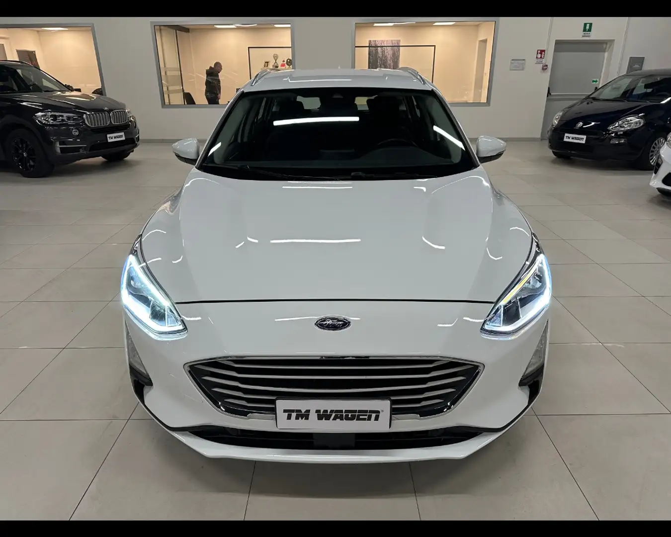 Ford Focus 1.5 EcoBlue 95 CV SW Business Bianco - 2