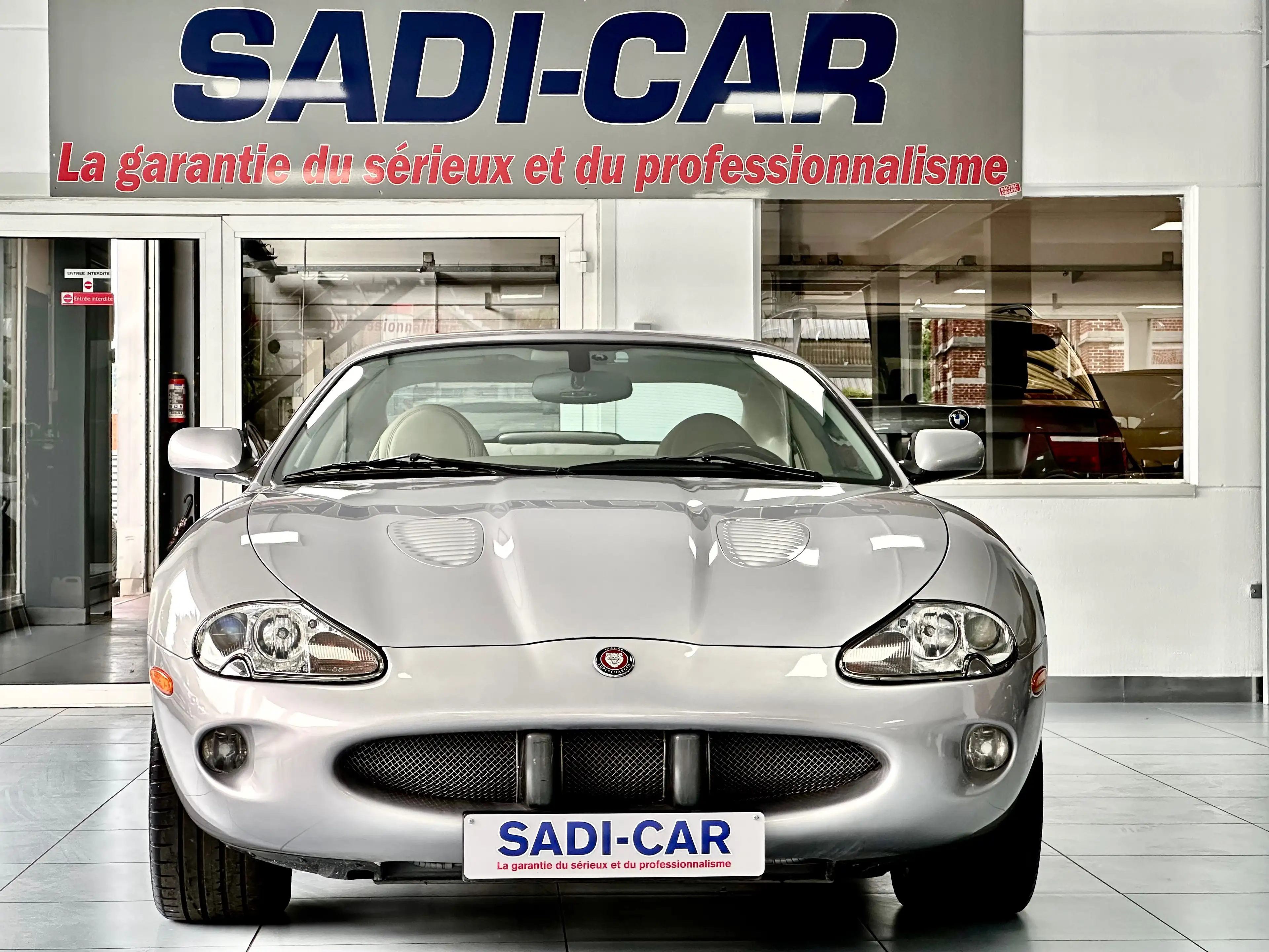 Jaguar XKR 4.0i V8 Supercharged 363cv - 32v S/C — photo 2