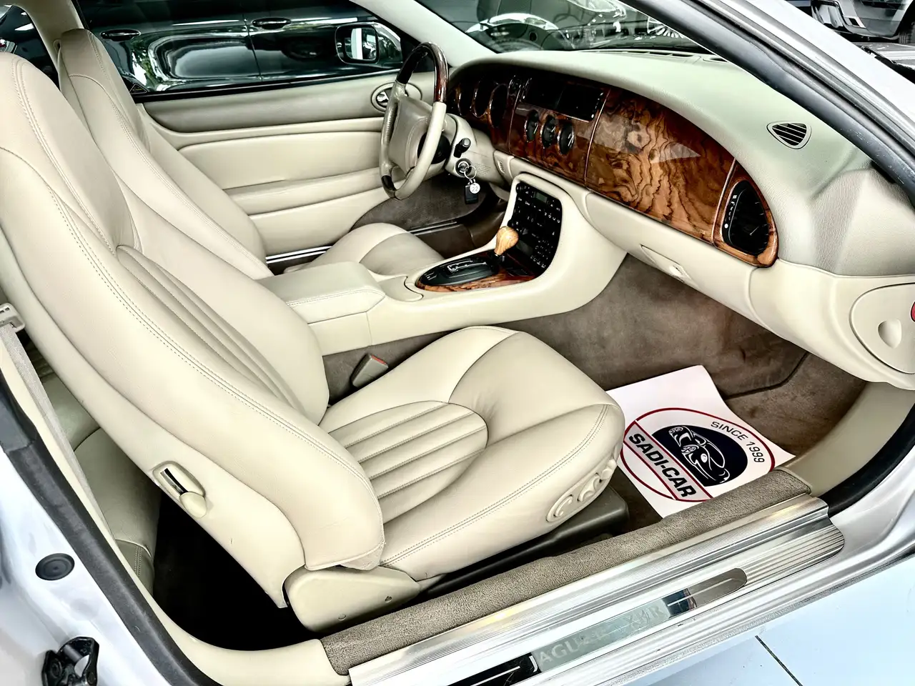 Jaguar XKR 4.0i V8 Supercharged 363cv - 32v S/C, foto 9