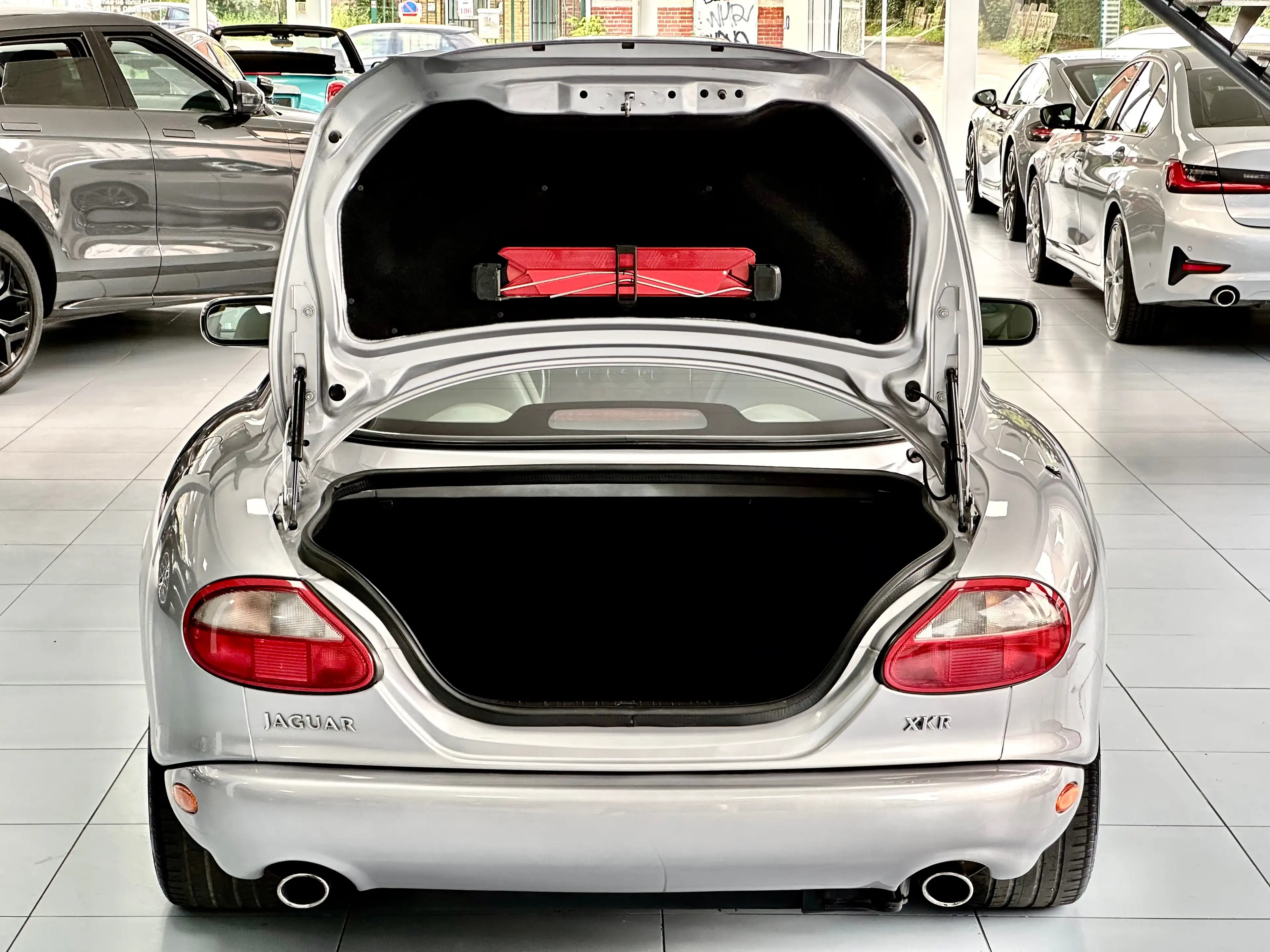 Jaguar XKR 4.0i V8 Supercharged 363cv - 32v S/C — photo 15
