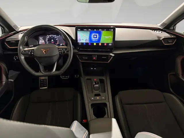 Cupra Leon view 4
