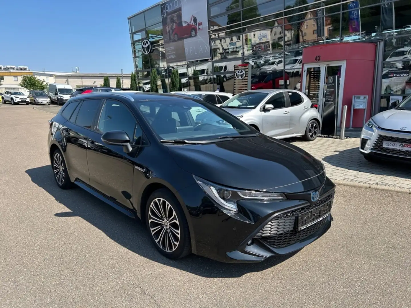 Toyota Corolla Touring Sports 2,0l Hybrid Team Deutschland Negro - 2