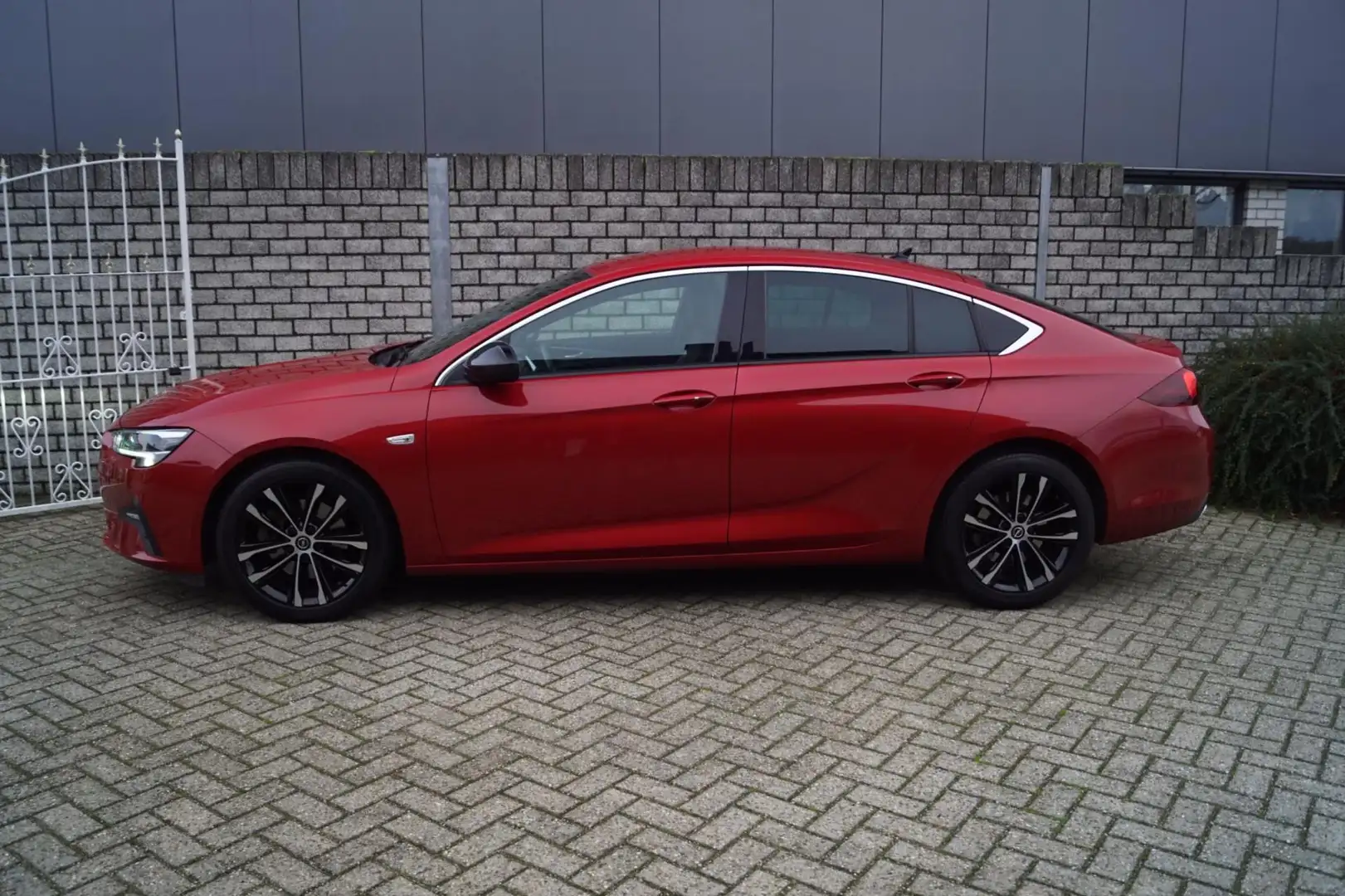 Opel Insignia Grand Sport 2.0 Turbo Ultimate Autom Leder Sportst Rood - 2