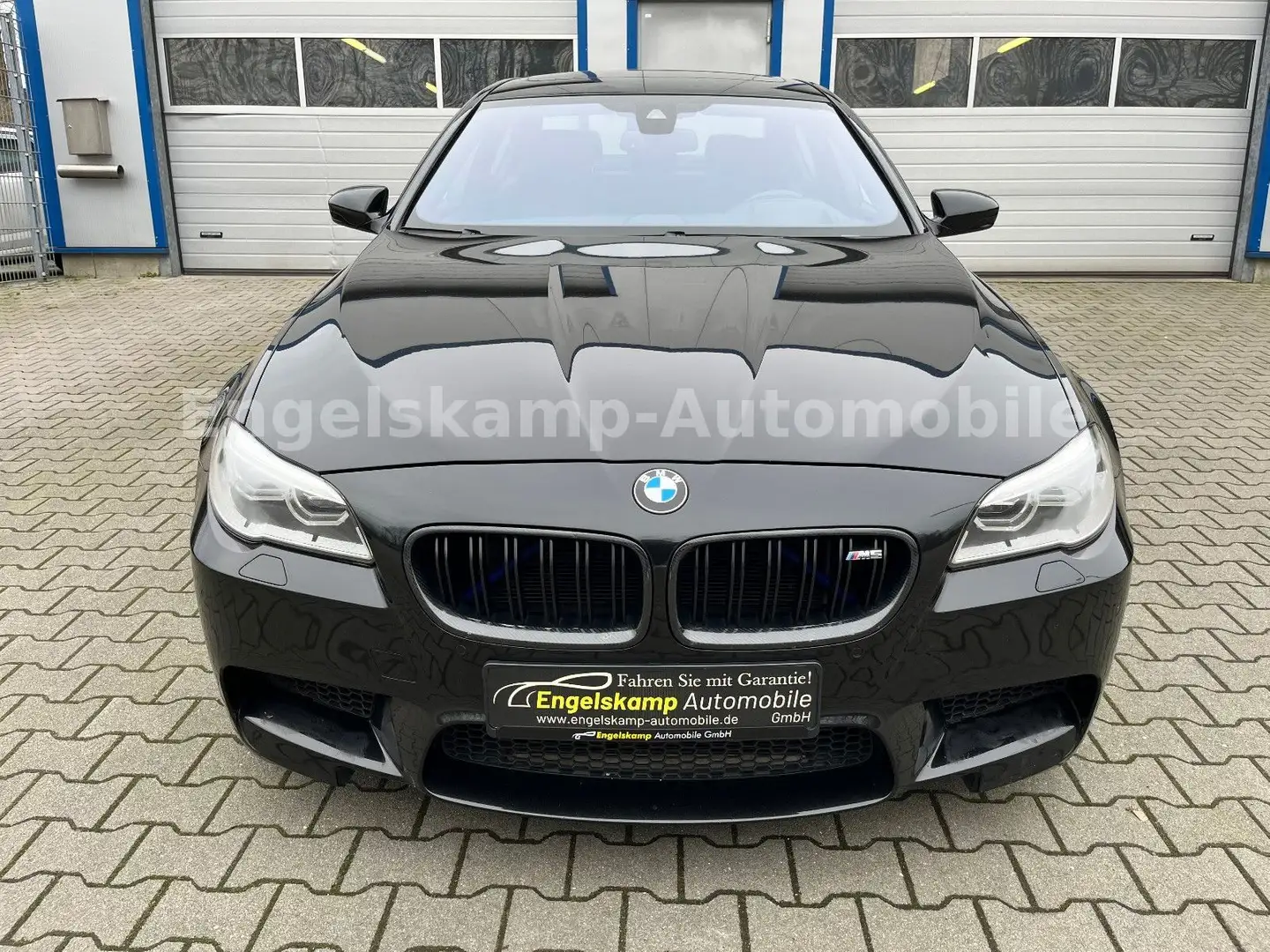 BMW M5 /HUD/SOFTCL./DKG/360°/SCHECKH./DEUTSCHES FZG Black - 2