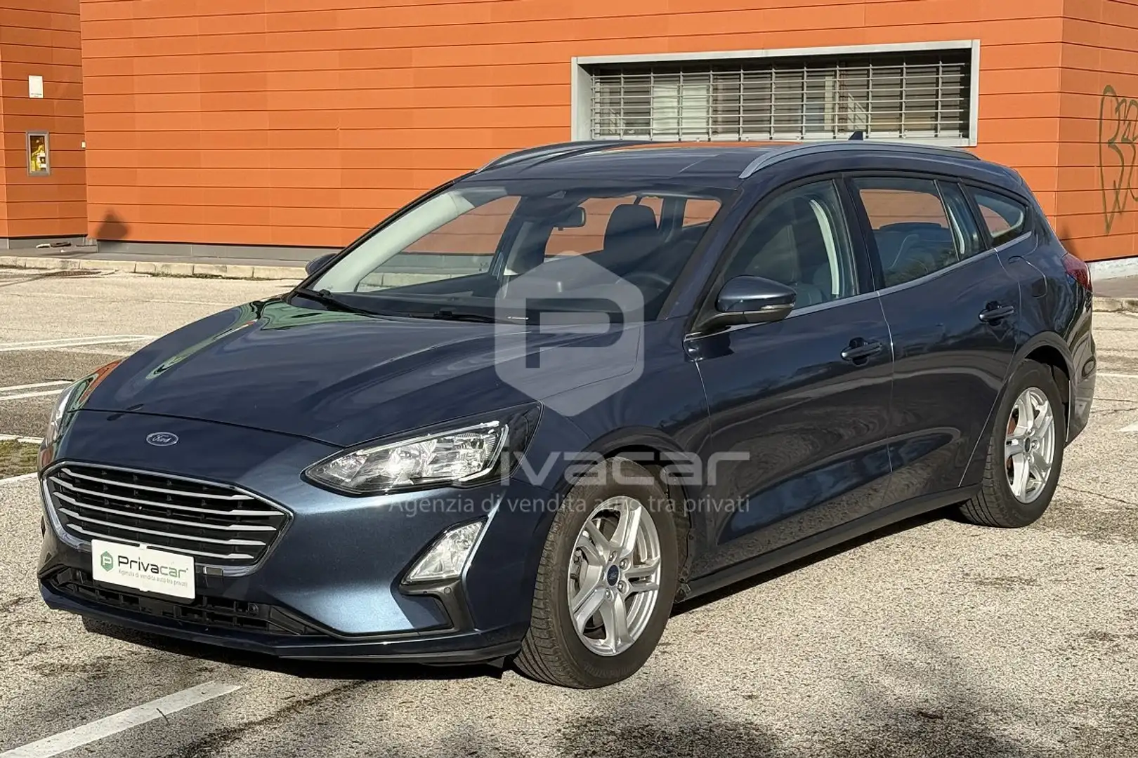 Ford Focus Focus 1.5 EcoBlue 120 CV SW Business Blauw - 1