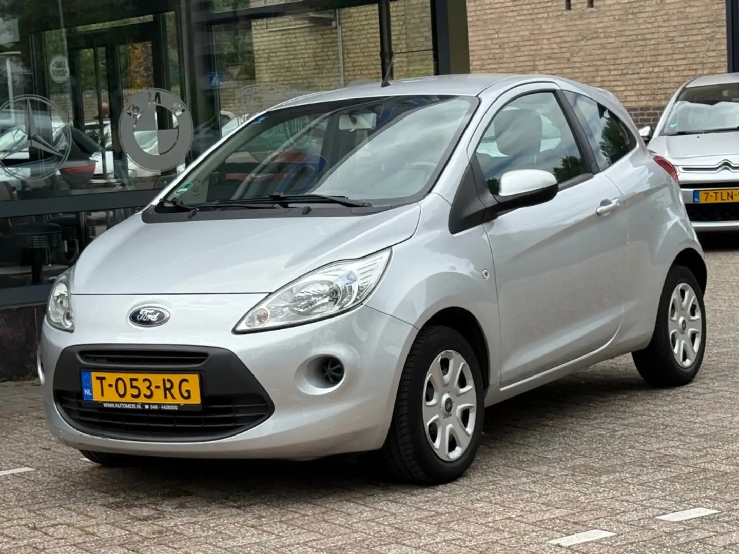 Ford Ka/Ka+ 1.2 Style Start/Stop Airco Nw. Distr. Riem Grijs - 2
