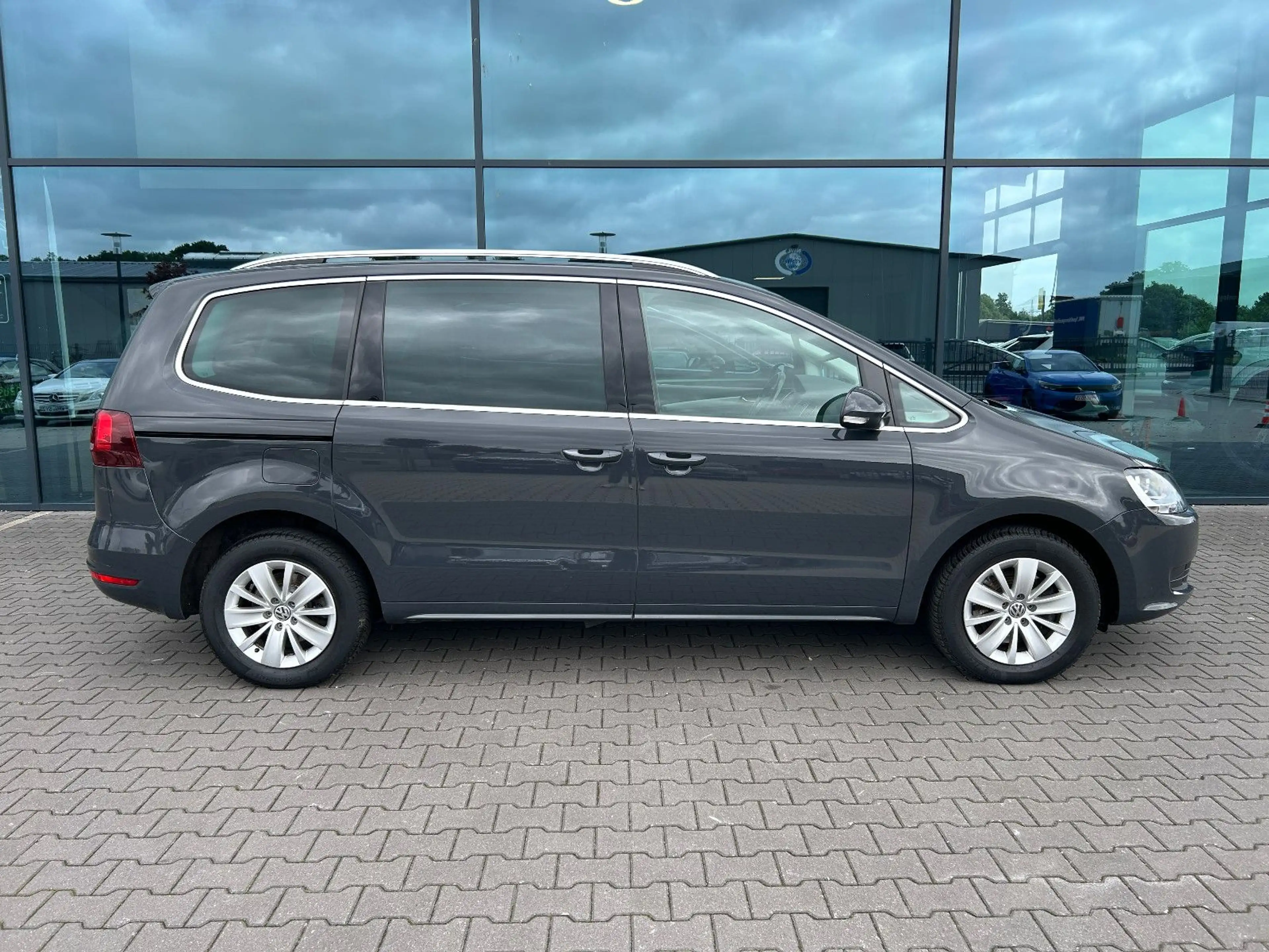 Volkswagen Sharan 1.4 TSI Comfortline *STNDHZG*AHK*SHZ*7Si* — photo 6