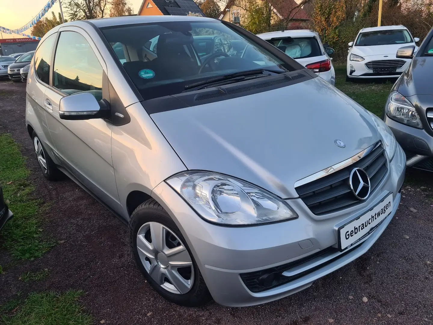 Mercedes-Benz A 160 CDI BLUEEFFICIENCY * KLIMA/NAVI/SHZ/MFL * Silber - 1