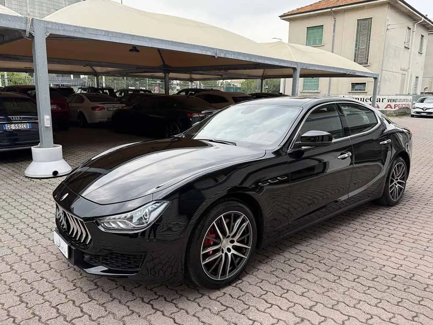 Maserati Ghibli 3.0 V6 TETTO APRIBILE TELECAMERA IVA ESPOSTA Noir - 1