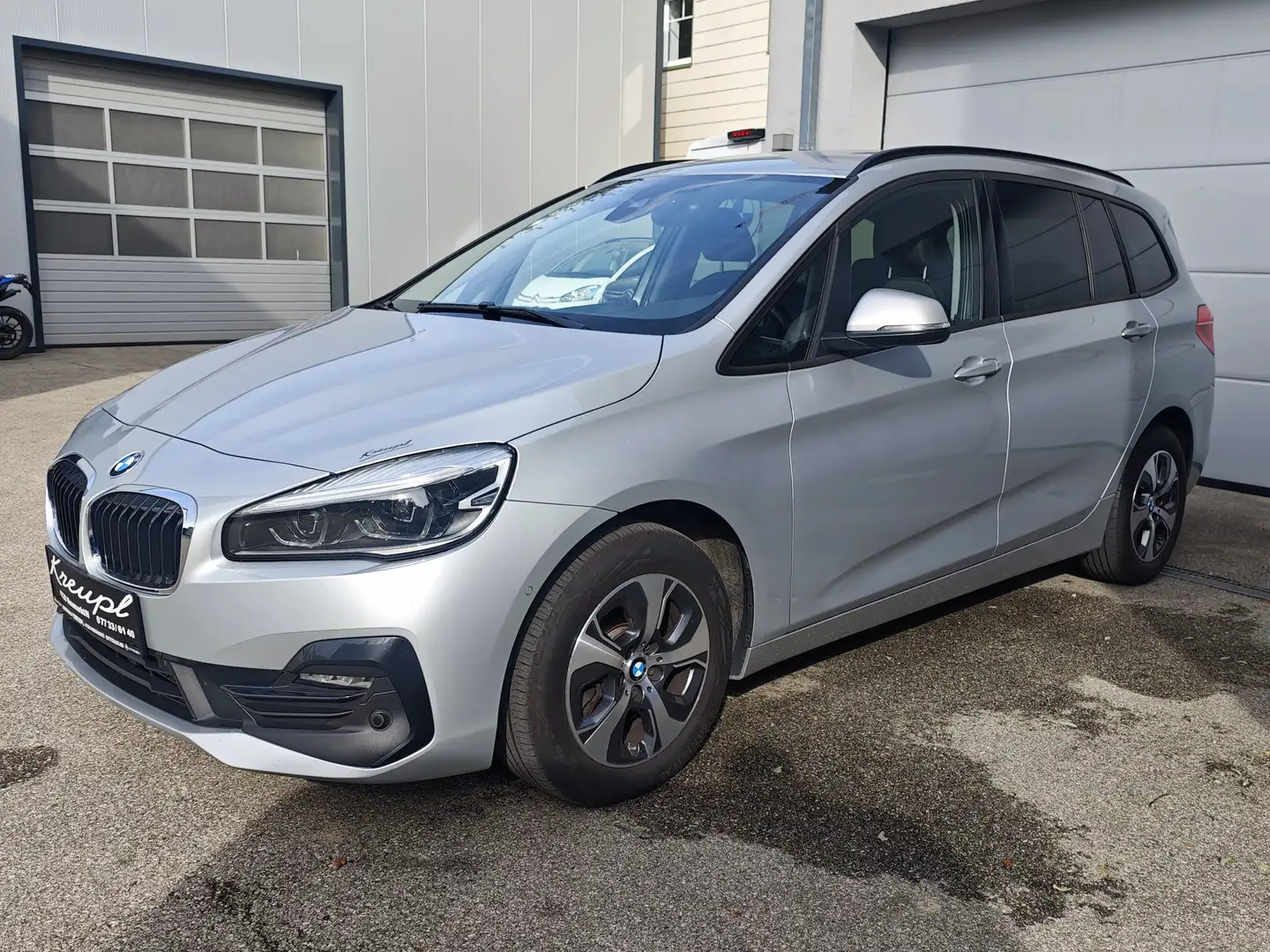 BMW 216 d Gran Tourer SportLine Erstbesitz NP €45.848,- Gris - 1
