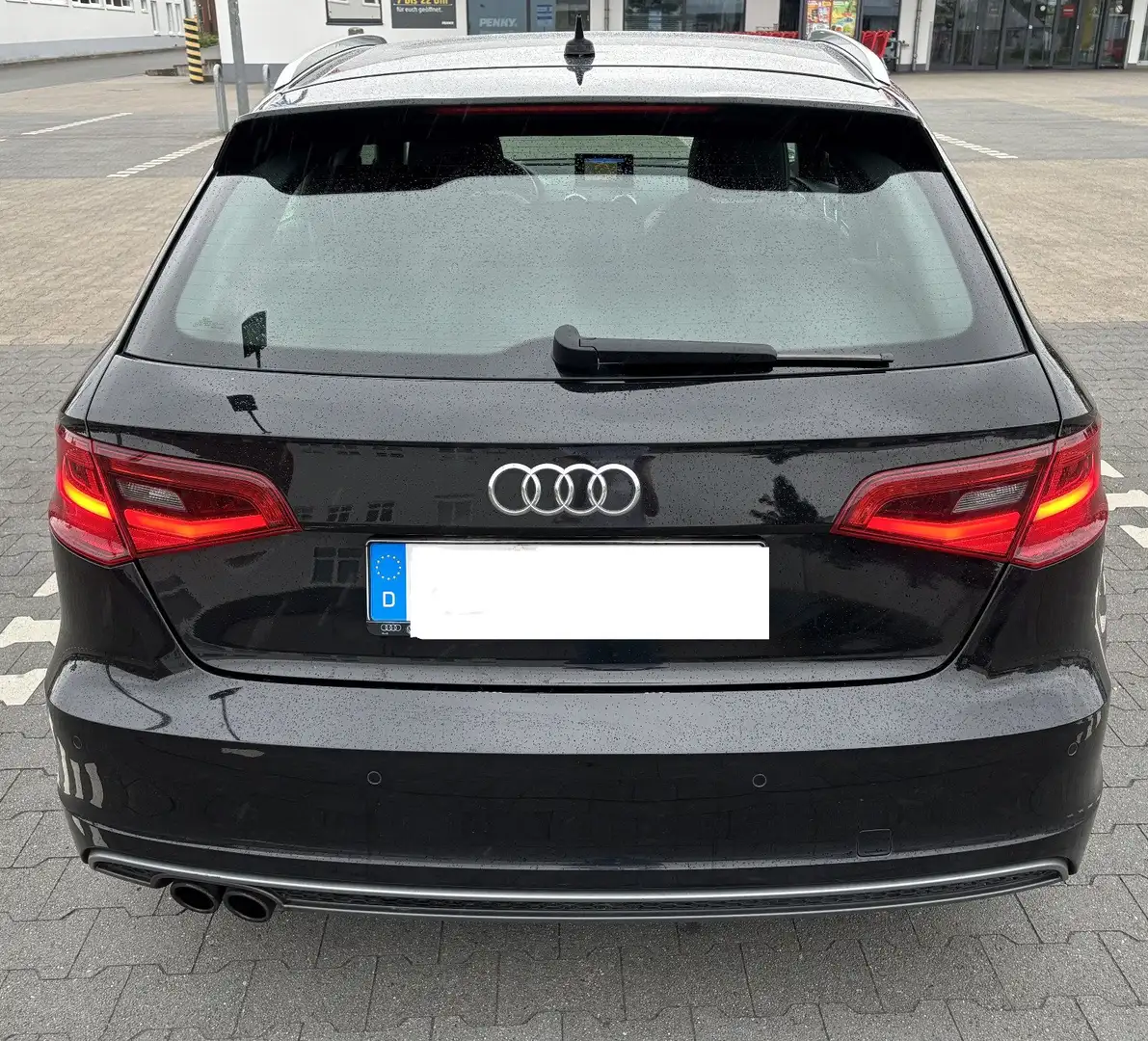 Audi A3 A3 Sportback 1.4 TFSI cylinder on demand ultra Spo Schwarz - 2
