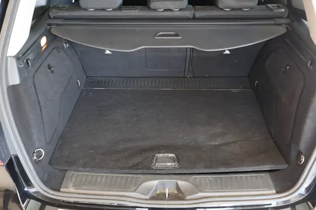 Mercedes-Benz B-Class view 21