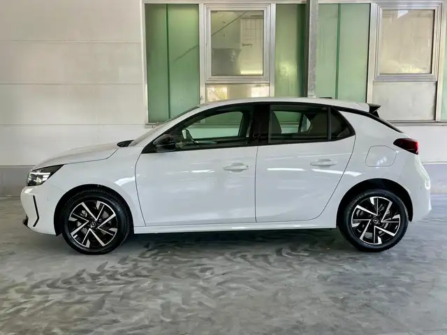 Opel Corsa view 7