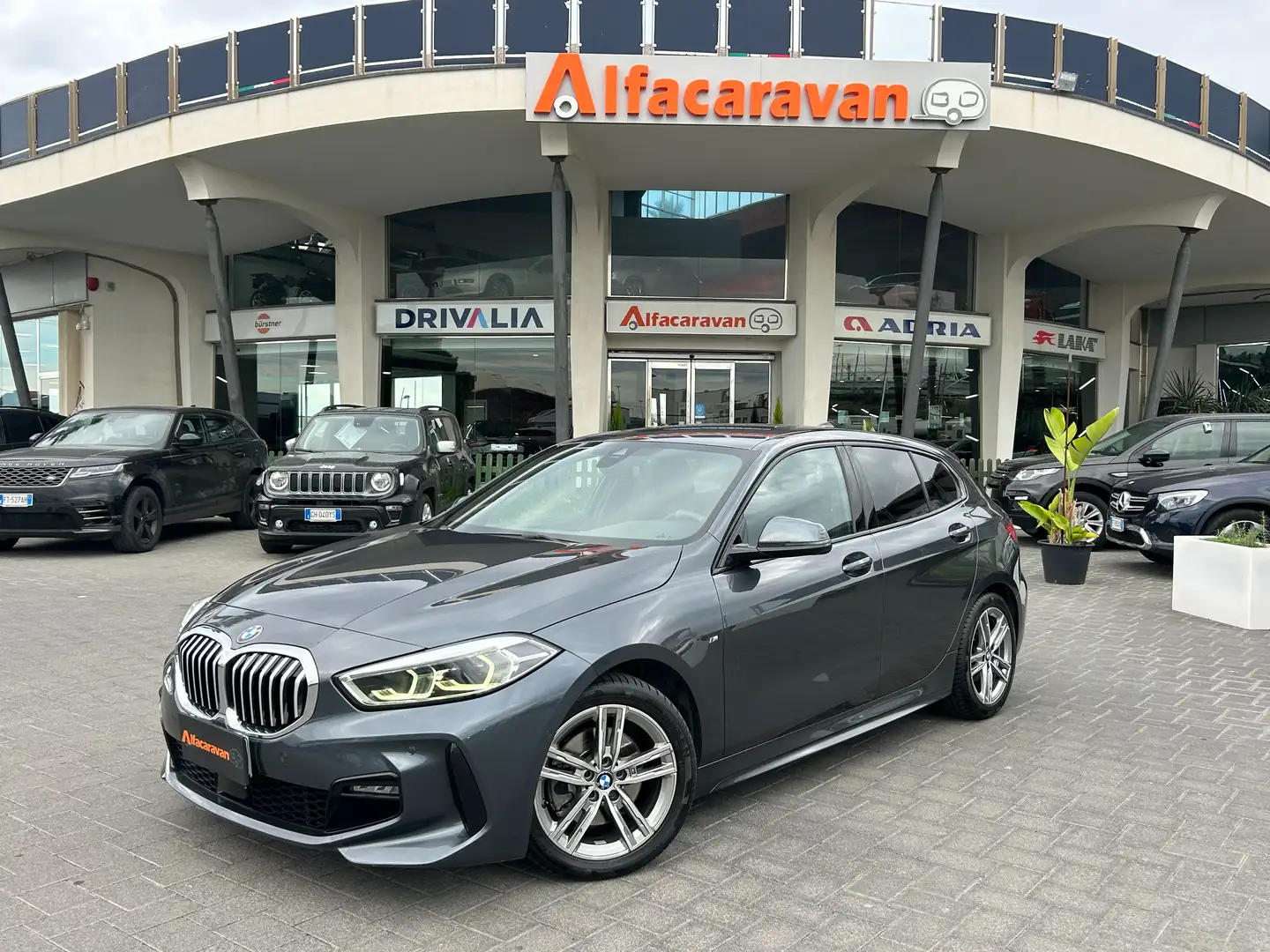 BMW 118 Serie 1 118d Msport auto Grijs - 1