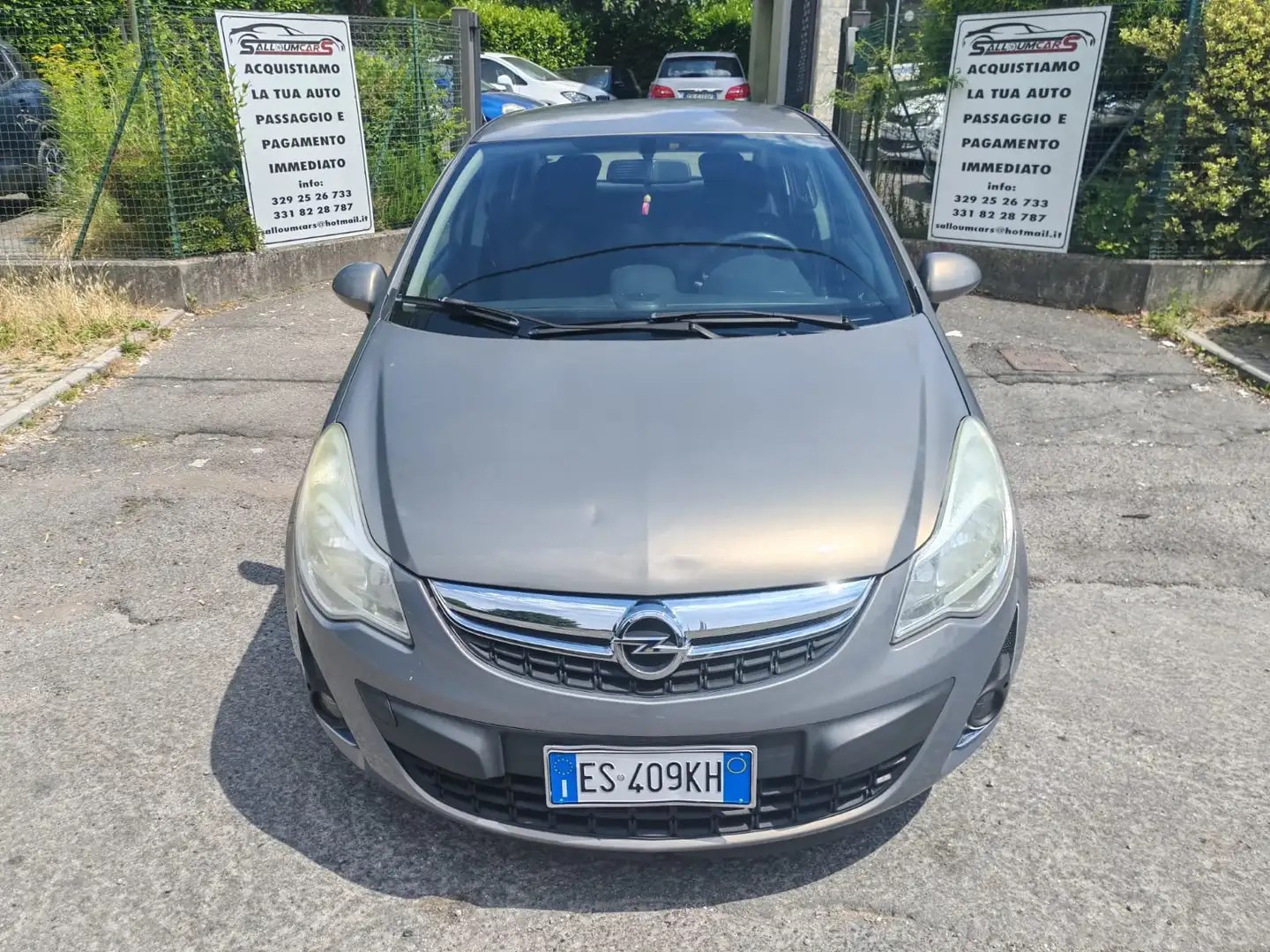 Opel Corsa Corsa IV 2010 5p 1.0 Edition (elective) Grijs - 2