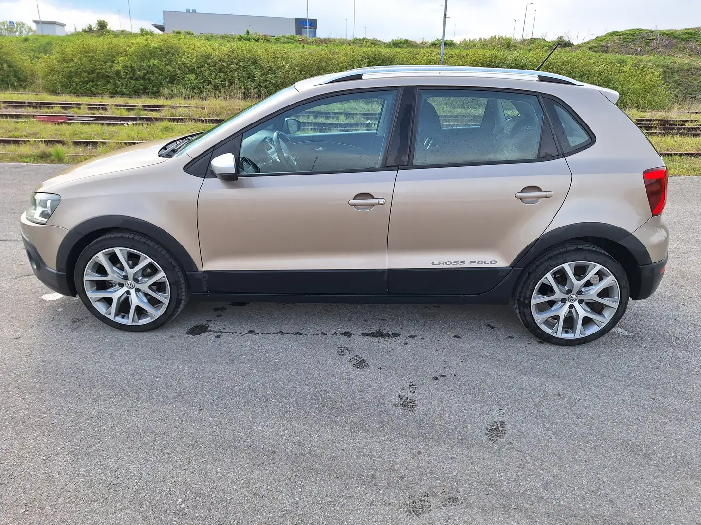 Volkswagen Polo Cross CrossPolo 1,4 TDI BMT Beżowy - 1