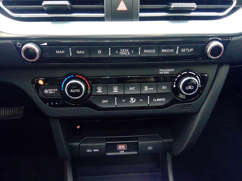 Kia e-Niro ExecutiveLine 64 kWh | Panoramadak | SOH 100% | Cr — photo 12