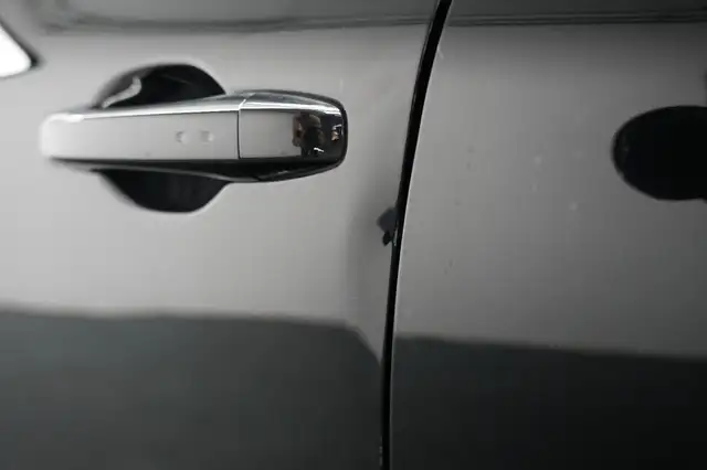 Renault Talisman view 11