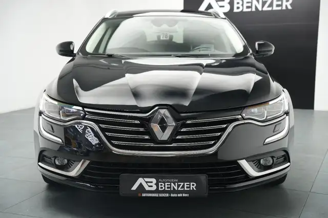 Renault Talisman view 2