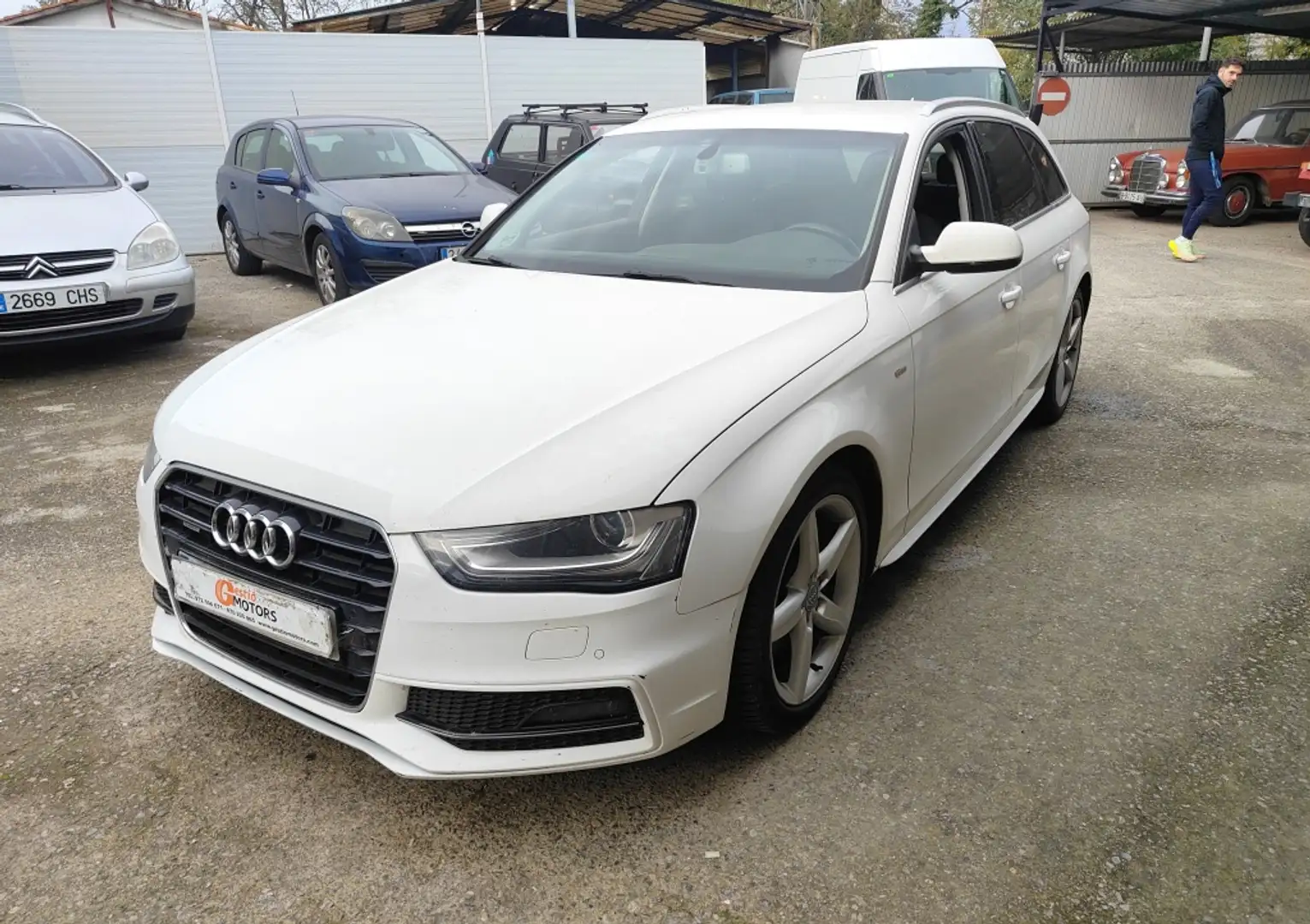 Audi A4 3.0TDI DPF quattro 245 Wit - 1