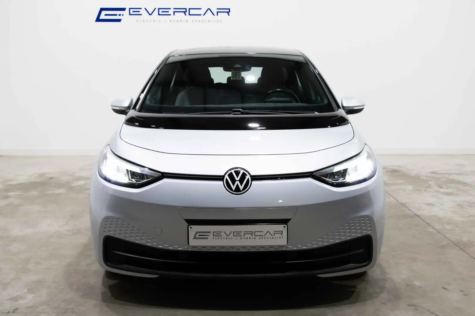 Volkswagen ID.3 58 kWh Pro Performance Life ***ALCANTARA*LED*** Plateado - 2