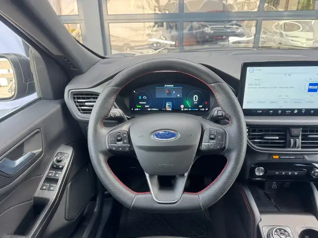 Ford Kuga view 8