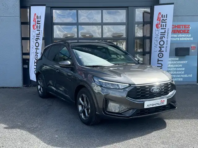2024 Ford Kuga in Grey for sale