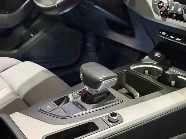 Audi A4 view 30