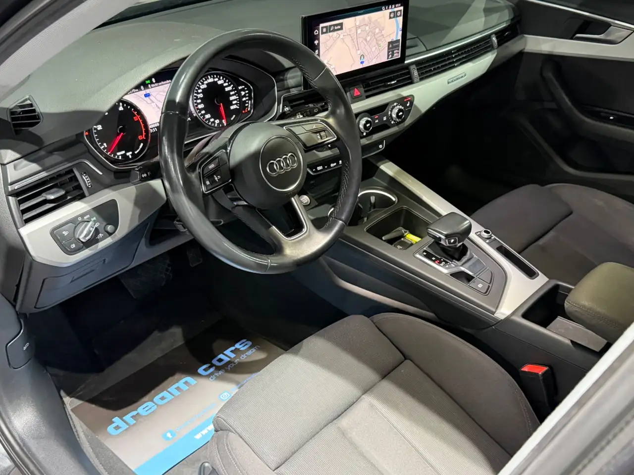 Audi A4 Avant 50 TDI quattro S-line tiptronic / Blackline Bild 21