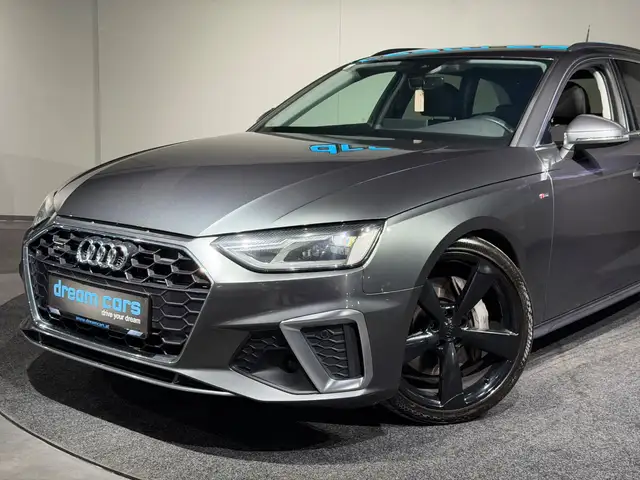 Audi A4 view 6
