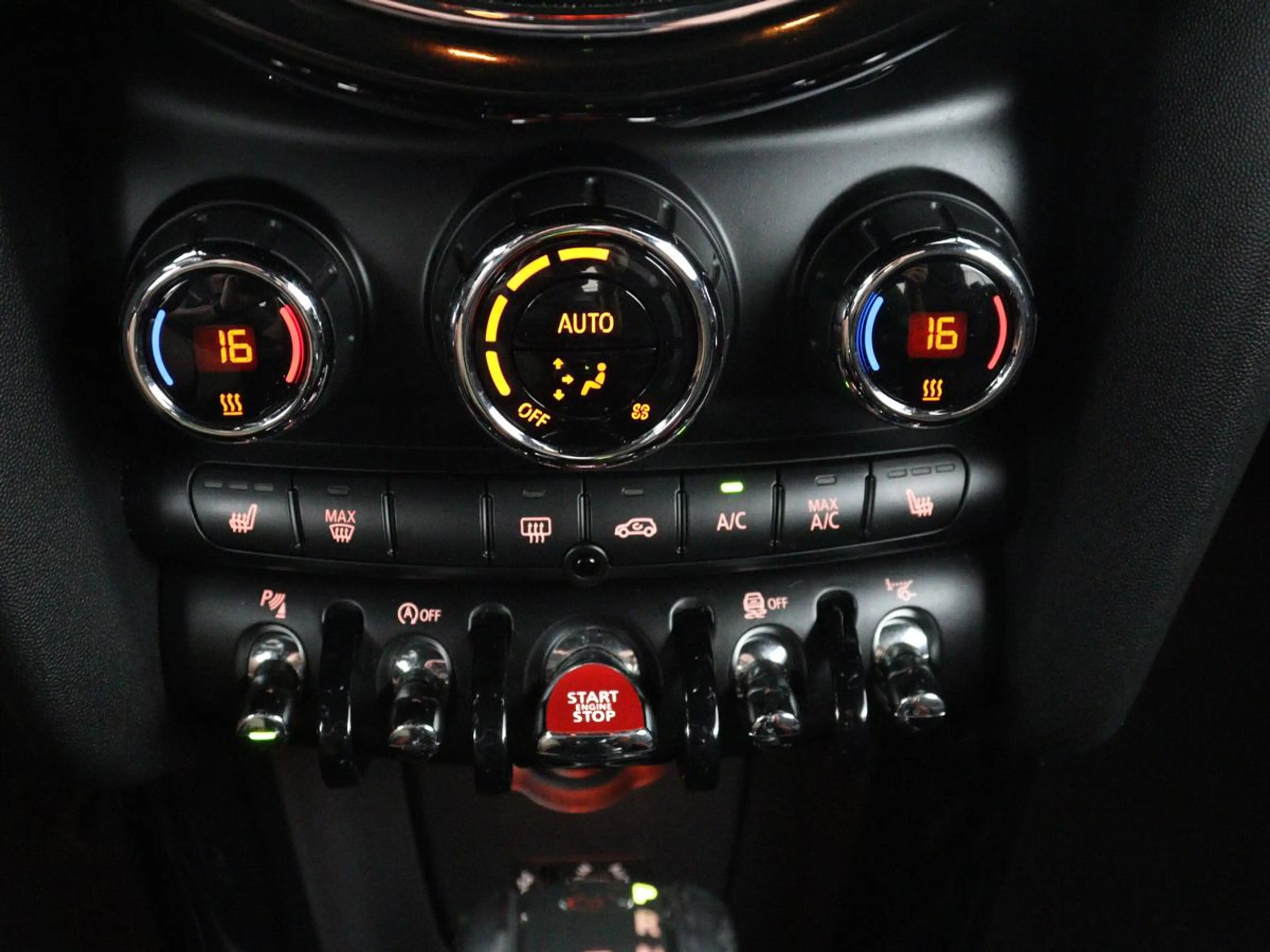 MINI Cooper S Cabrio 2.0 Chili Serious Business | Leder/alcantara | Har — photo 10