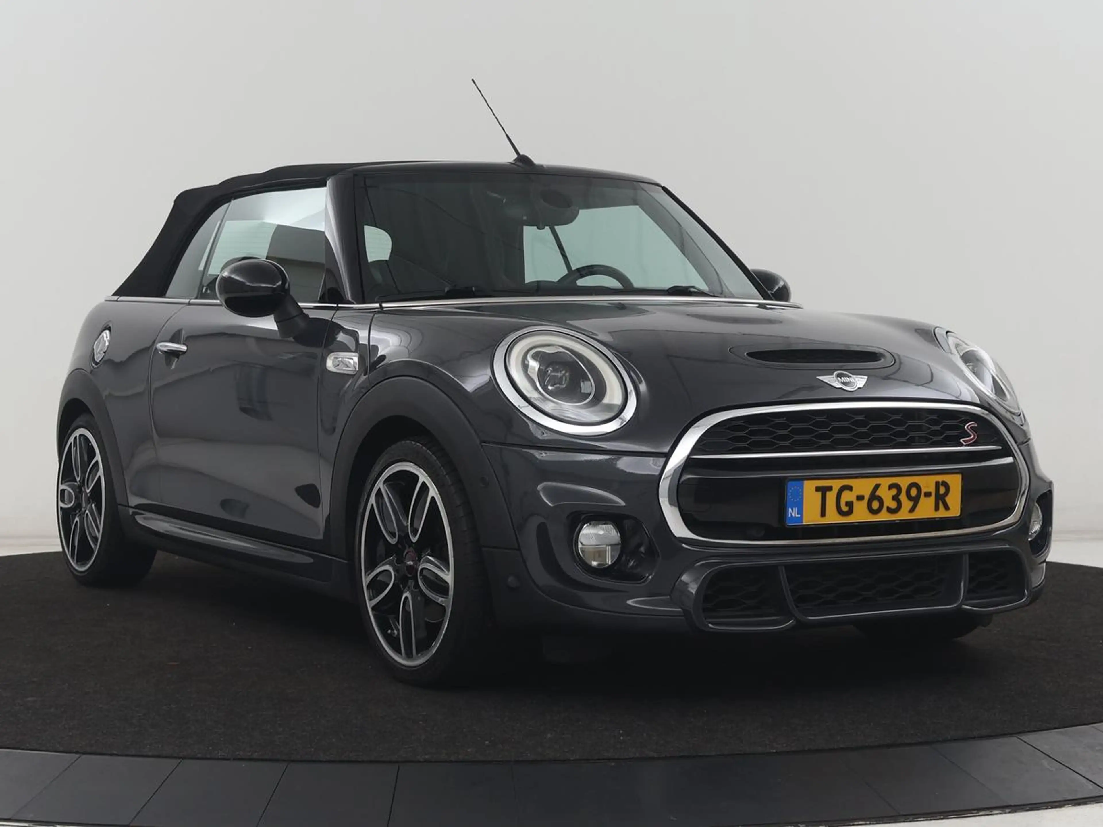 MINI Cooper S Cabrio 2.0 Chili Serious Business | Leder/alcantara | Har — photo 21