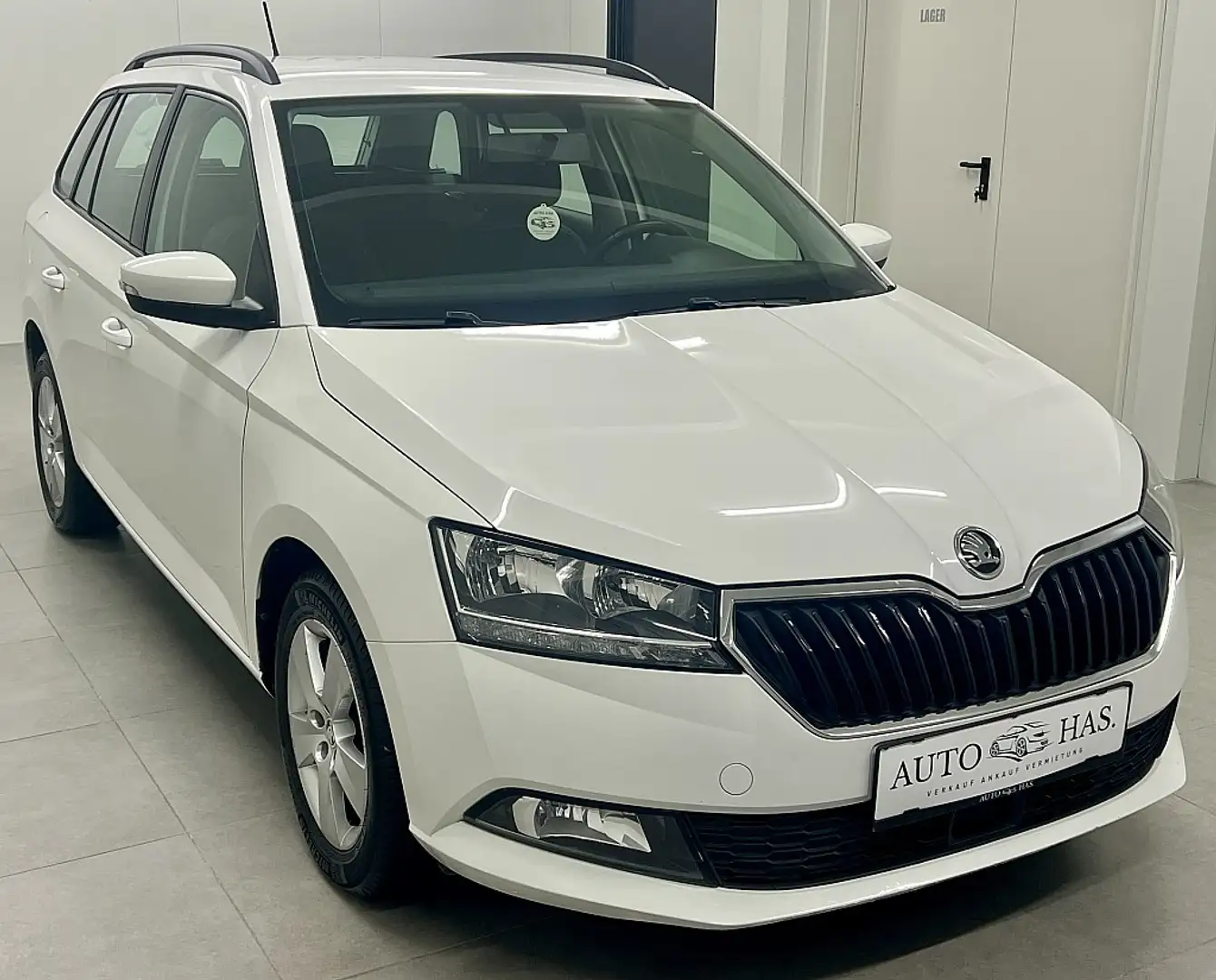 Skoda Fabia Combi Ambition 1,0 TSI DSG Weiß - 1