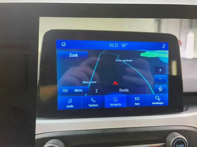Ford Focus view 8