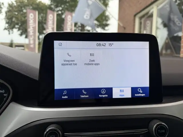 Ford Focus view 22