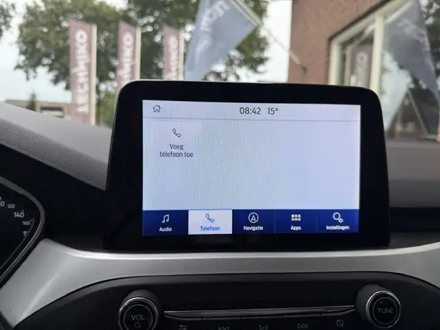 Ford Focus view 24