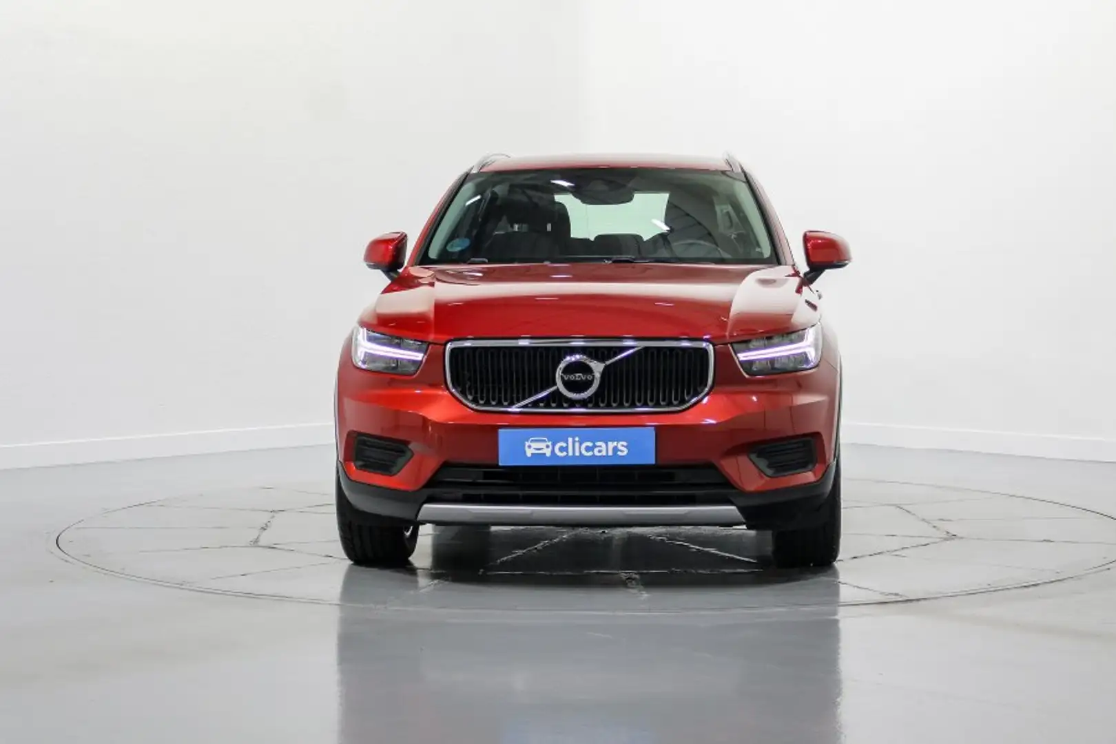 Volvo XC40 B3 Core Aut. Rojo - 2