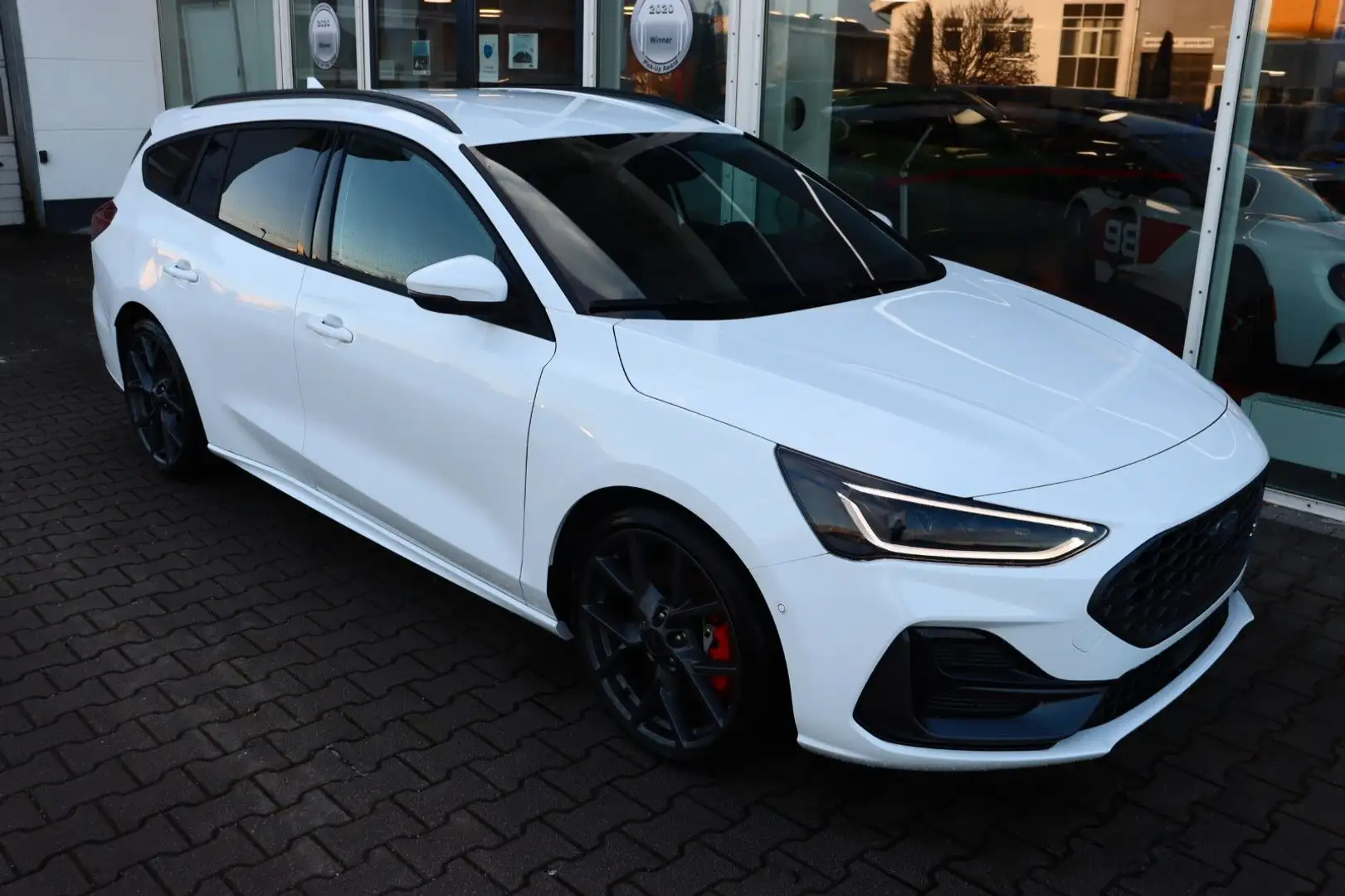 Ford Focus ST Turnier X 2.3 AUTOMATIK ACC 4,99% FIN* Weiß - 2