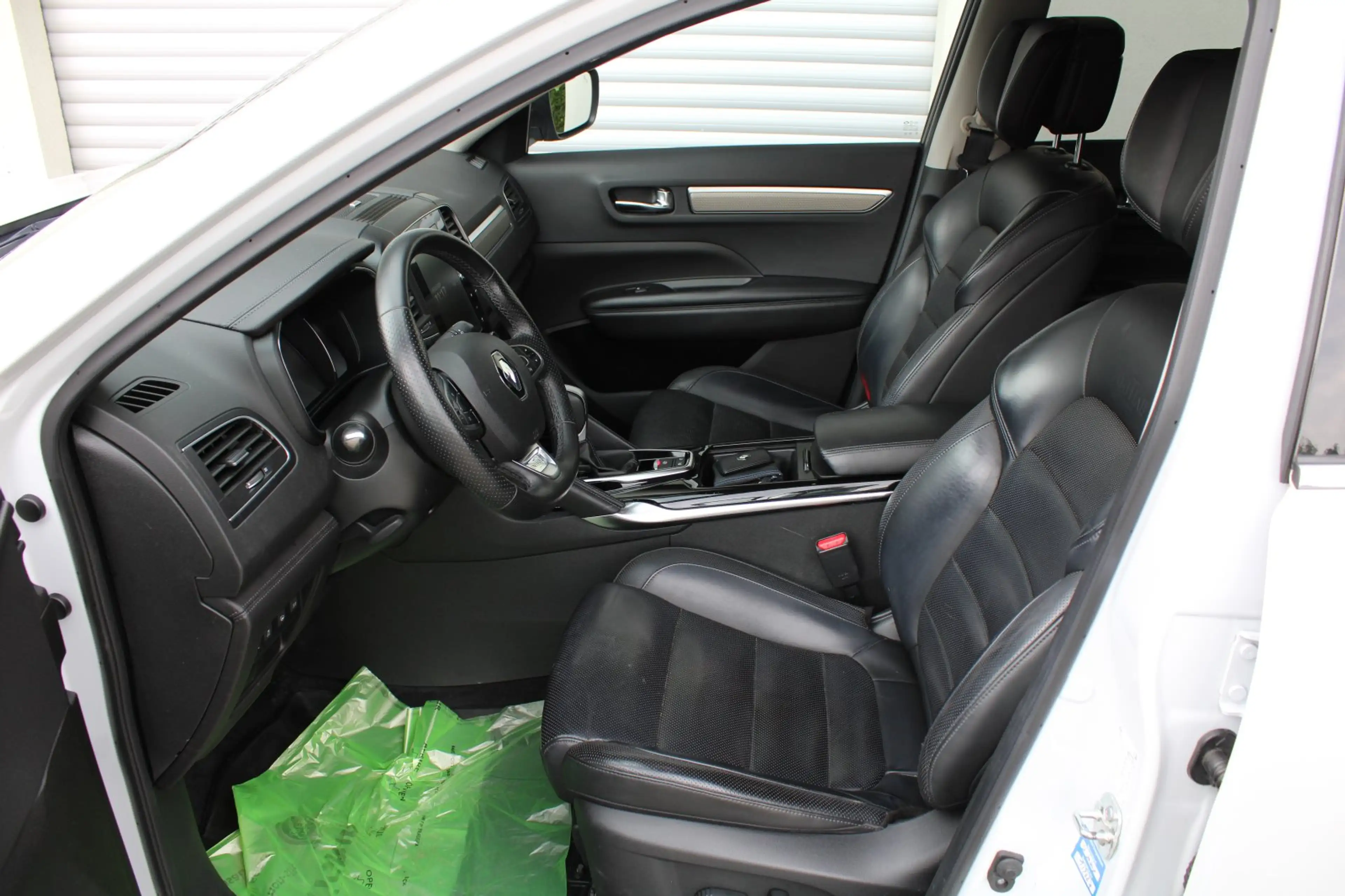 Renault Koleos Energy dCi 175 X-tronic 4WD Initiale Paris Leder N — photo 6