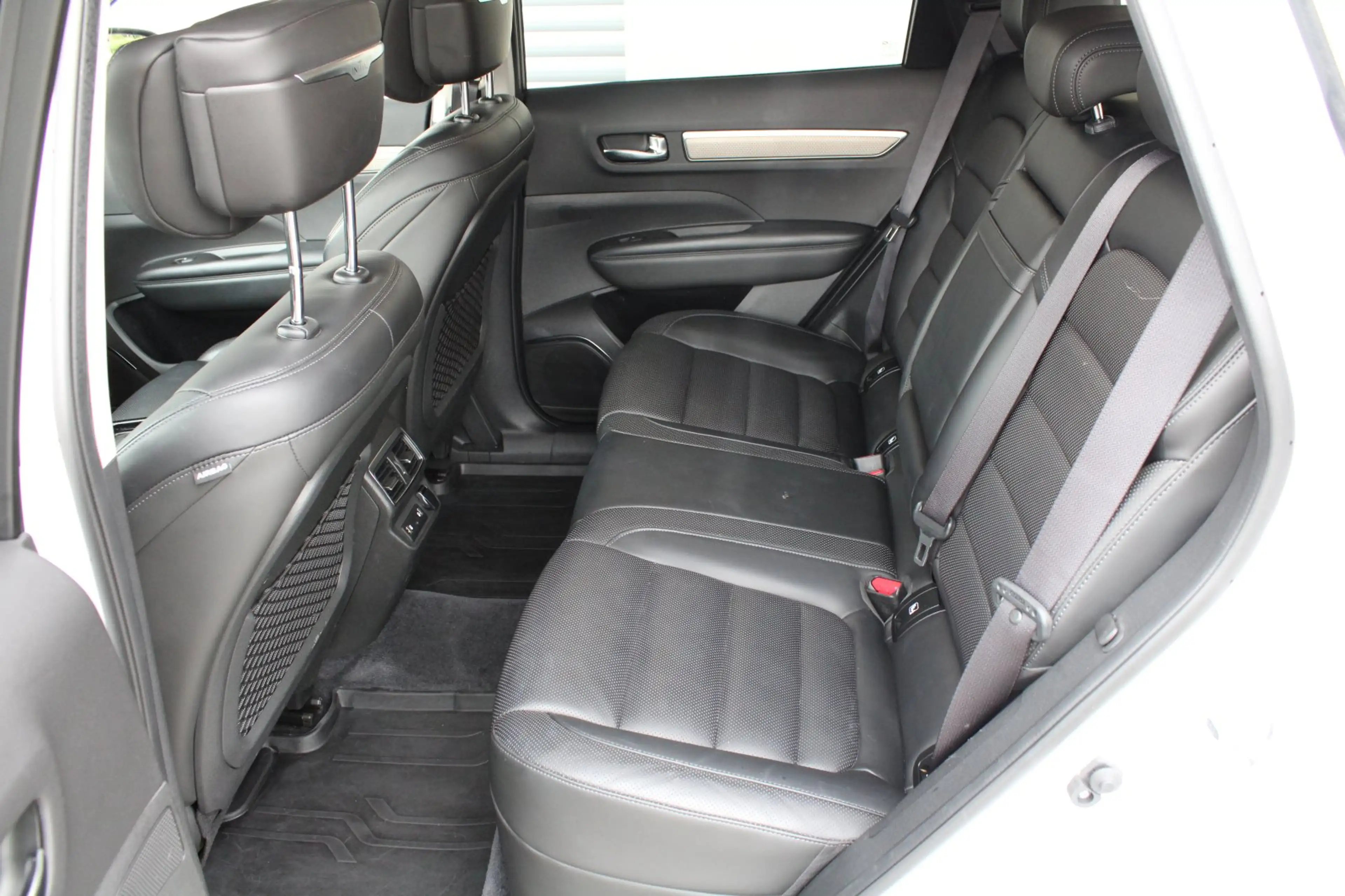 Renault Koleos Energy dCi 175 X-tronic 4WD Initiale Paris Leder N — photo 12