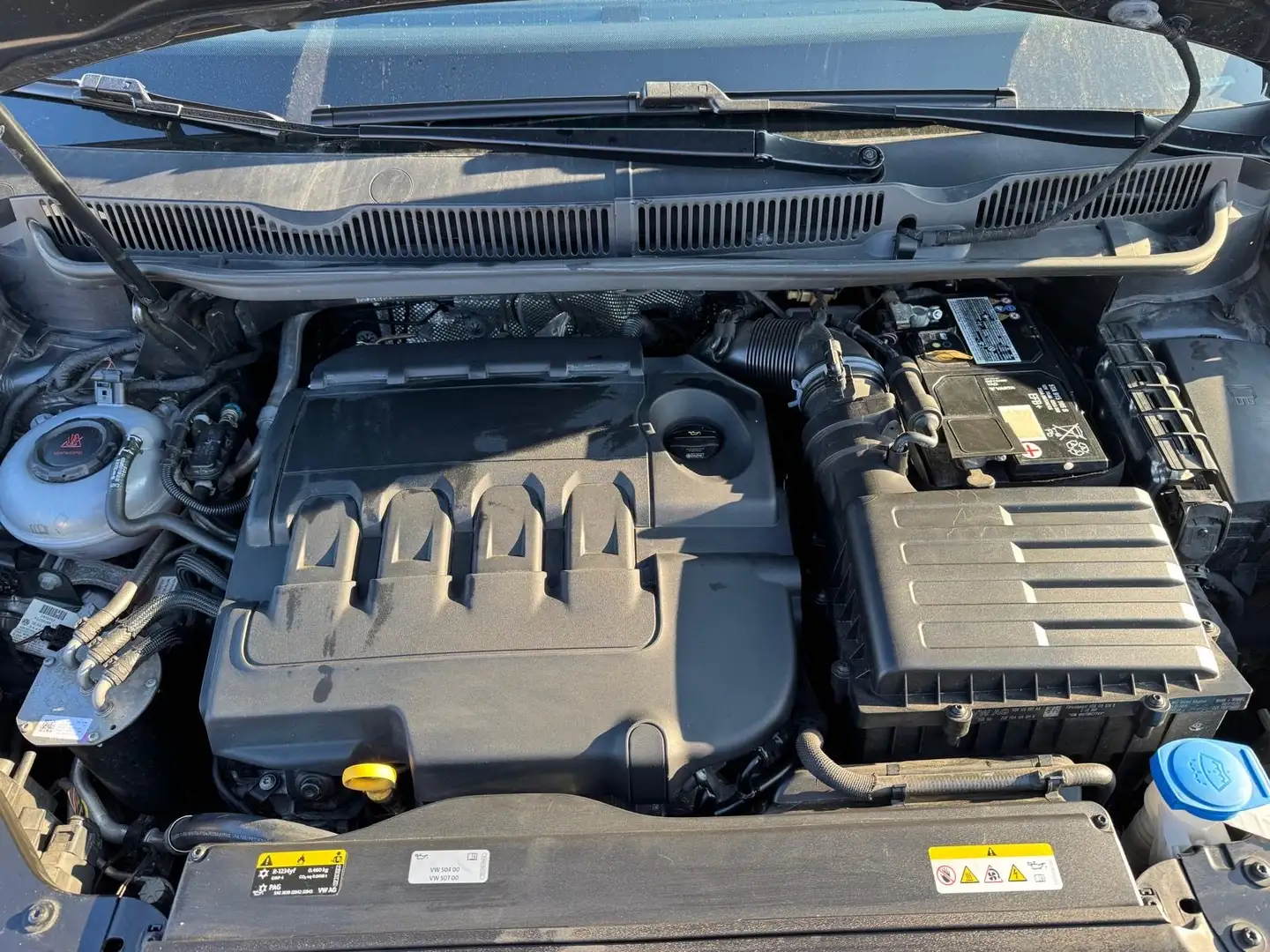 Volkswagen Touran 2.0 TDI SCR DSG UNITED - 2