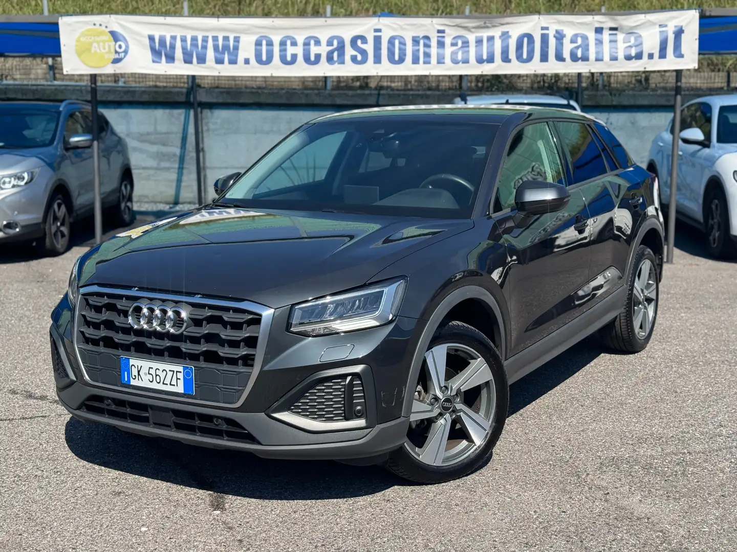 Audi Q2 30 2.0 tdi Admired s-tronic Gris - 1