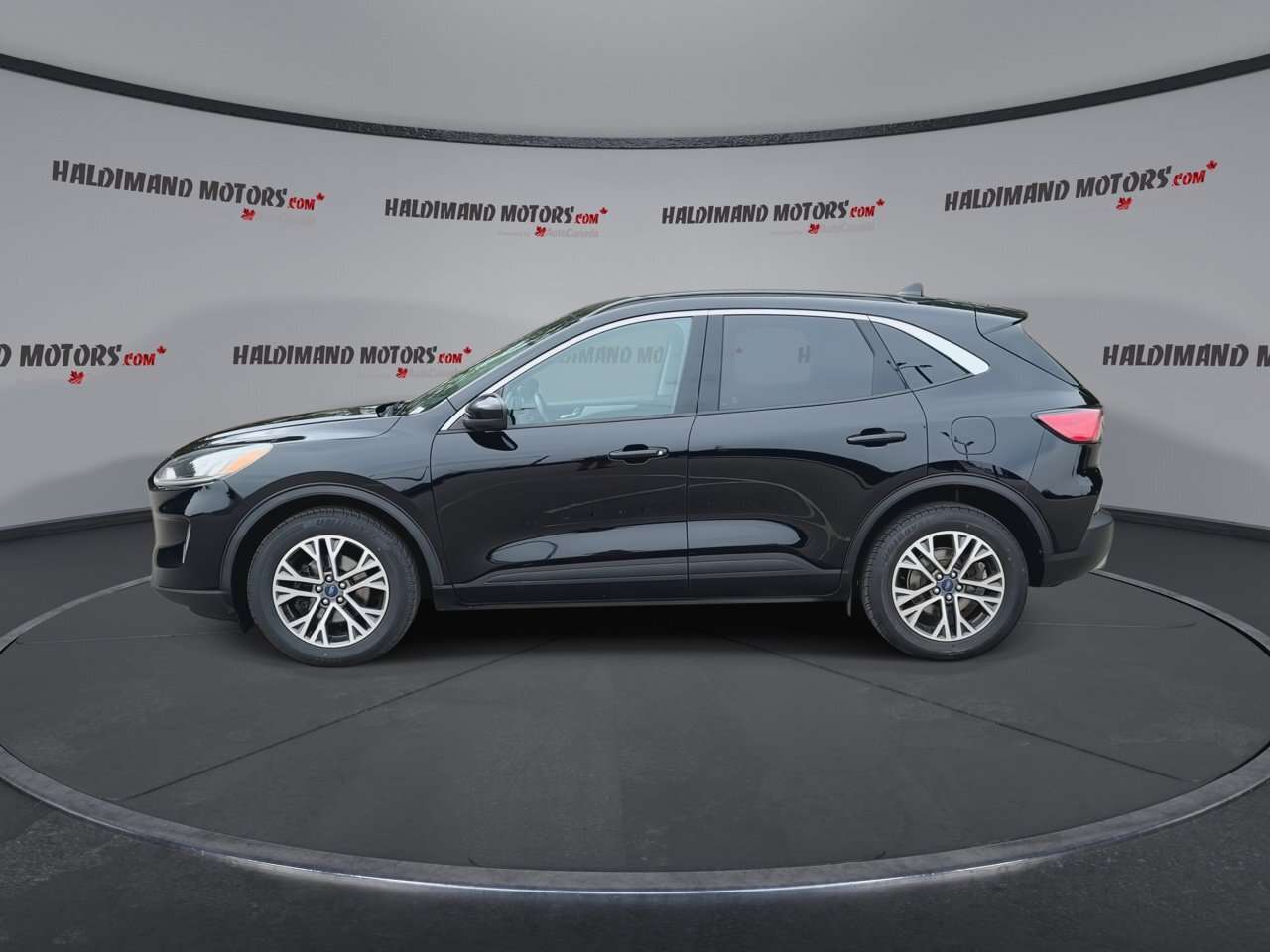 2020 Ford Escape SEL AWD | No Accidents | Leather Seats | Heated St — снимка 1