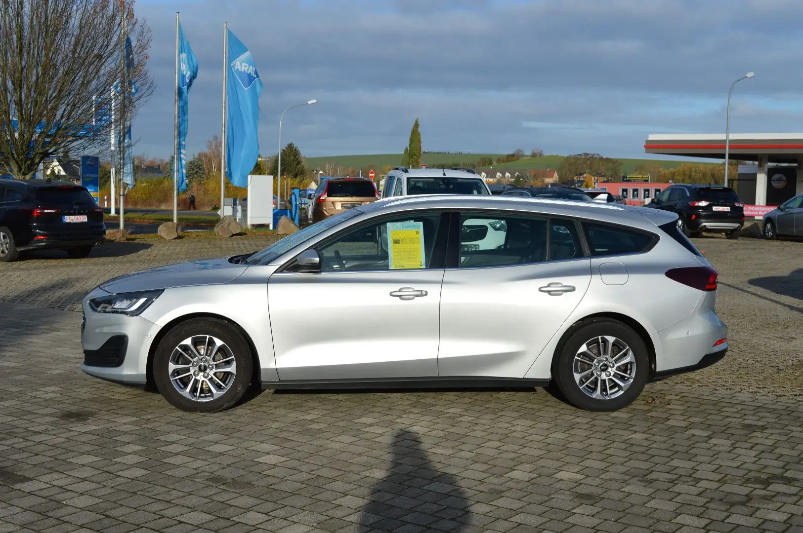 Ford Focus 1.5 EcoBlue Titanium+ Wi-Räder Argent - 2