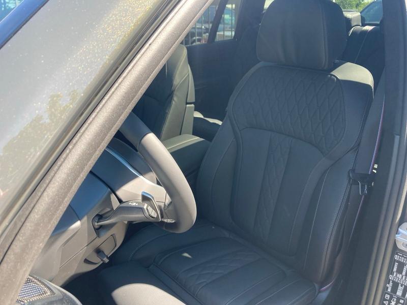 BMW X7 xDrive40d M Sportpaket B&W Surround DAB RFK — photo 9