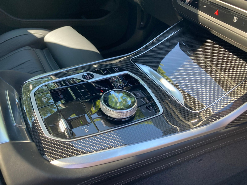 BMW X7 xDrive40d M Sportpaket B&W Surround DAB RFK — photo 15