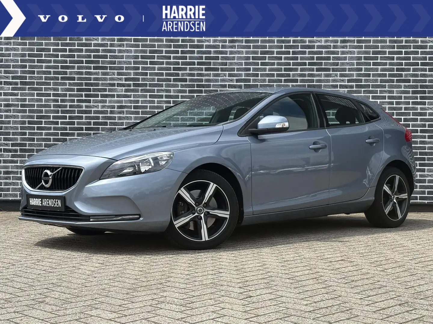 Volvo V40 1.5 T2 Kinetic | Trekhaak afneembaar | 16 Inch R-D Blauw - 1