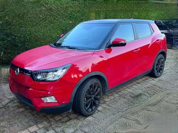 Tivoli 1.6i e-XGi 2WD Crystal